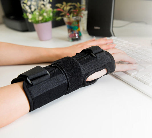 W12 Wrist Brace